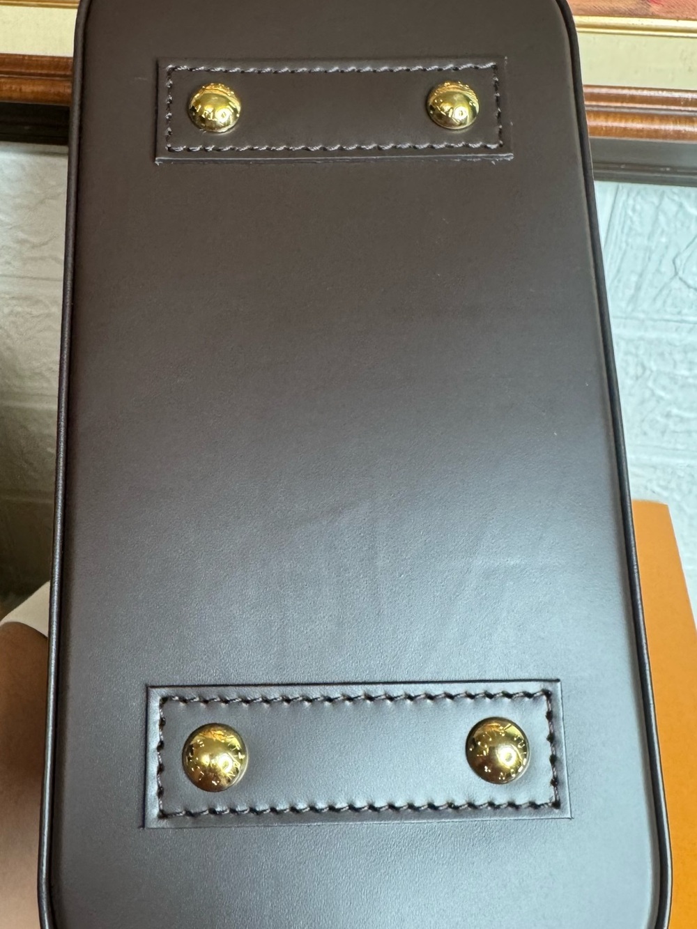 Louis Vuitton Alma BB Damier Ebene - Picture 7 of 16